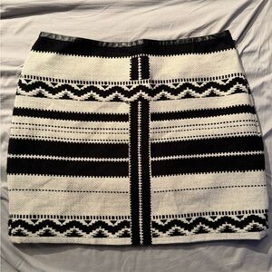 Madewell Black and Ivory/ White Patterned Skirt